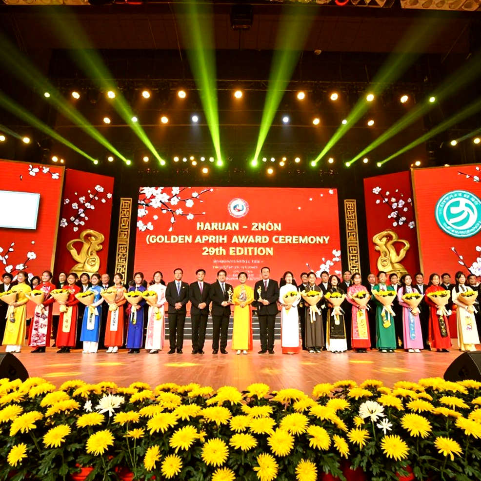 Võ sĩ MMA Ấn Độ bất tỉnh vì ép cân cấp tốc trước tứ kết ASIAD 2026: Một trận thua của hệ thống Võ sĩ MMA Ấn Độ bất tỉnh vì ép cân cấp tốc trước tứ kết ASIAD 2026: Một trận thua của hệ thống
