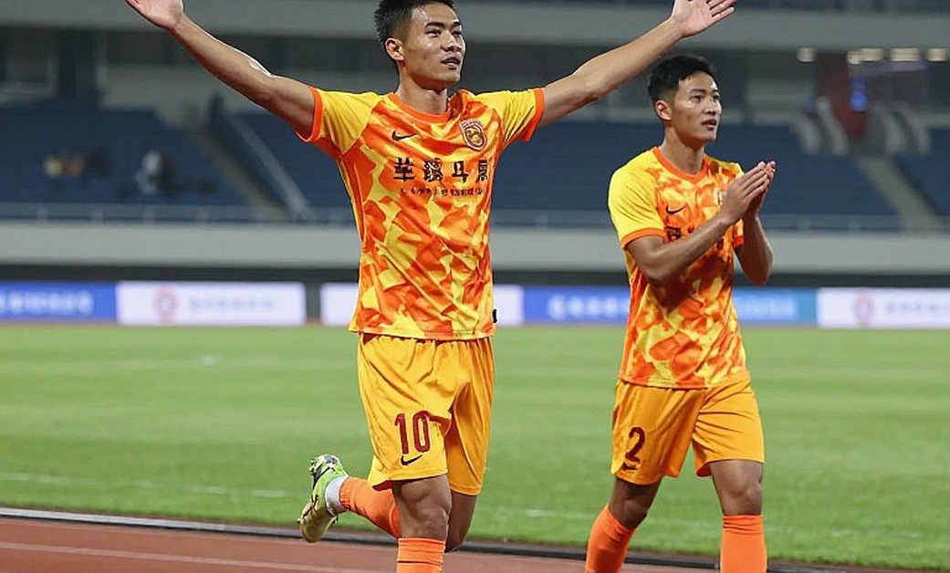 U20 Thái Lan thắng trận thứ hai liên tiếp, chỉ cần hòa Iraq là chắc chắn ngôi đầu bảng F U20 Thái Lan thắng trận thứ hai liên tiếp, chỉ cần hòa Iraq là chắc chắn ngôi đầu bảng F