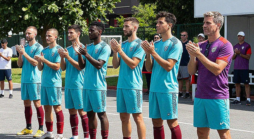 Juventus và quyết định không thay thế Thuram: Lằn ranh giữa thận trọng tài chính và rủi ro thể thao
