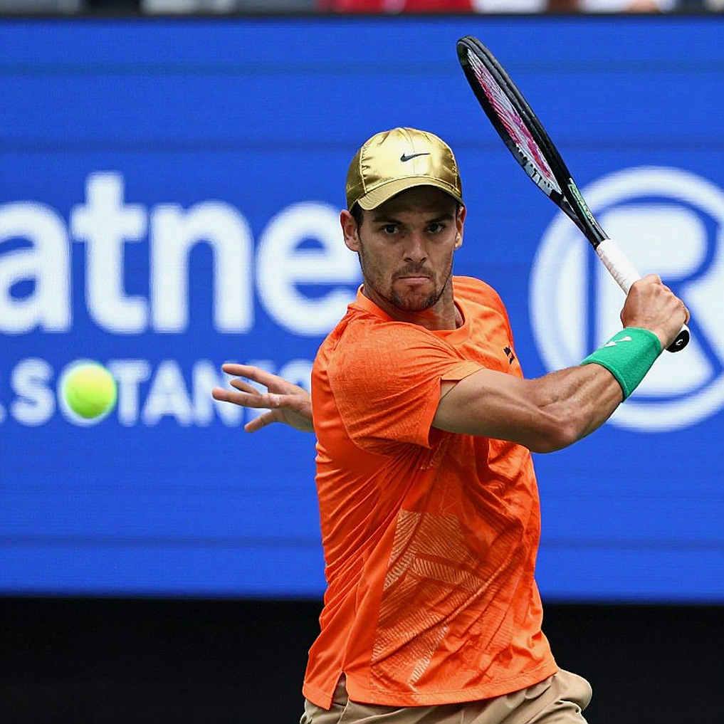 Sinner rút khỏi Shanghai Masters: Khi đầu gối viết lại lịch thi đấu của tay vợt số một