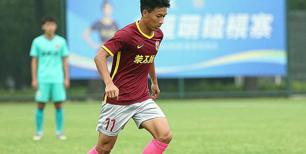 Nam Định 4-0 Đồng Nai City: 450 phút câm lặng và 13 phút khối phòng ngự tự tan