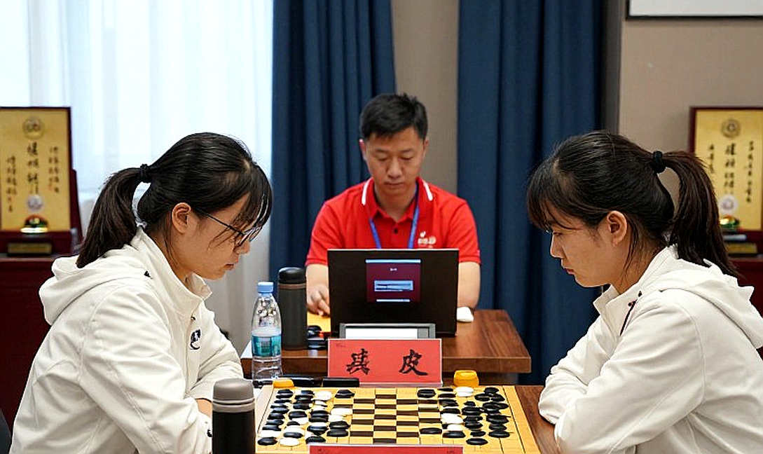 Total Chess đề xuất hệ thống Elo hợp nhất — và mười tuần để chứng minh nó tồn tại