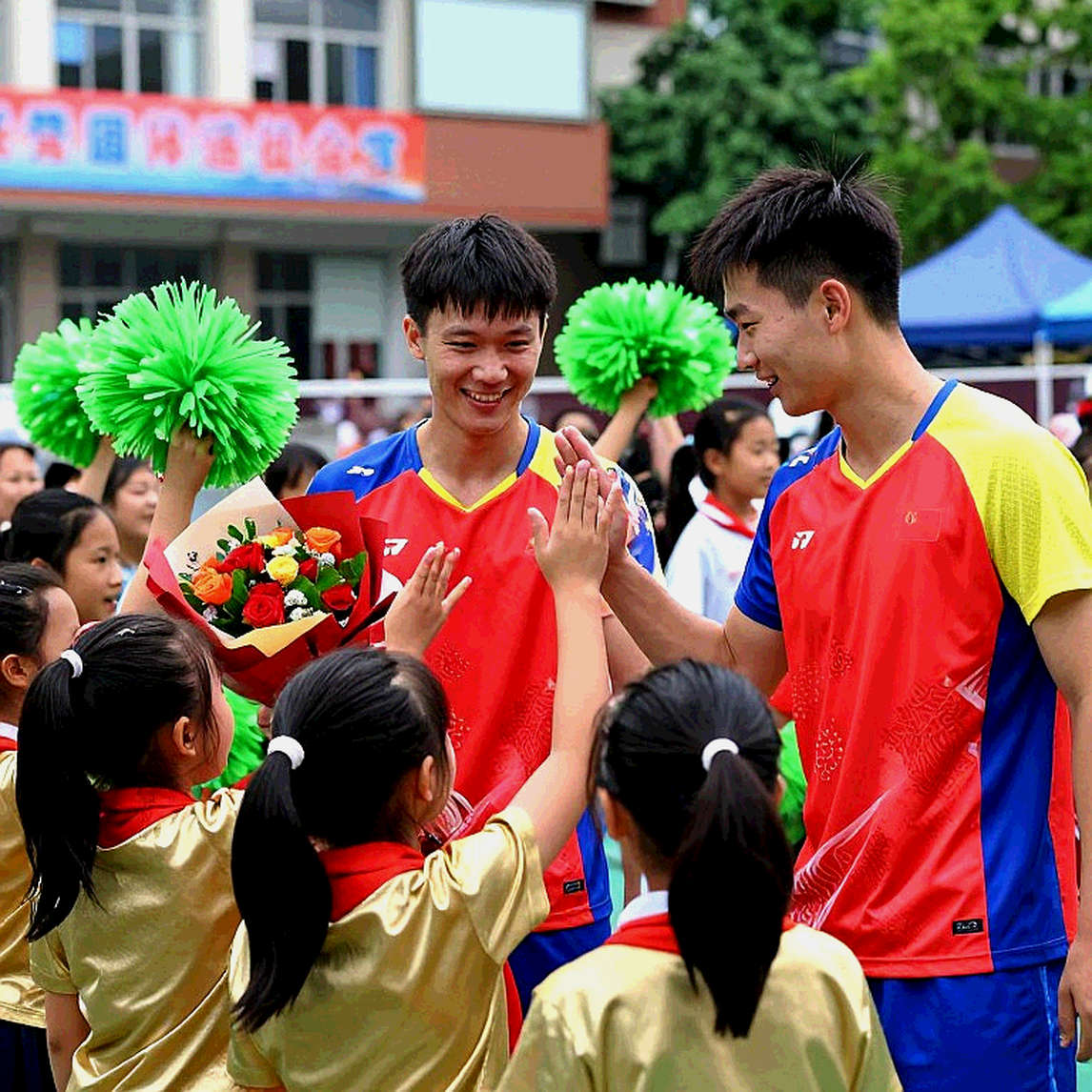 Alwi Farhan tập cùng Kento Momota tại Tokyo: Đọc đợt huấn luyện cuối của Indonesia trước Asian Games 2026 Alwi Farhan tập cùng Kento Momota tại Tokyo: Đọc đợt huấn luyện cuối của Indonesia trước Asian Games 2026