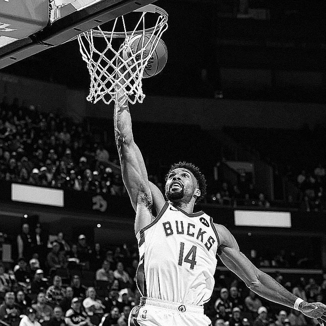Mike James và bản án gân Achilles: 7-9 tháng, và những gì Anadolu Efes chưa nói Mike James và bản án gân Achilles: 7-9 tháng, và những gì Anadolu Efes chưa nói